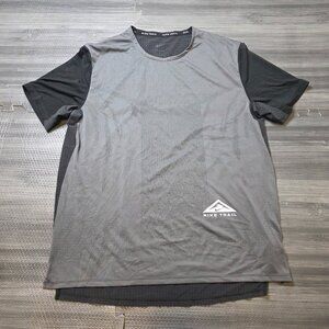 NIKE Dri-fit Rise 365 Short-sleeve Trail Running Top Size Medium NWOT